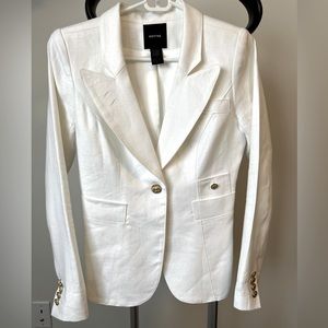 Smythe duchess blazer size 6. White linen with brass hardware.